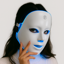 Cargar imagen en el visor de la galería, Máscara facial LED - Drevenza
